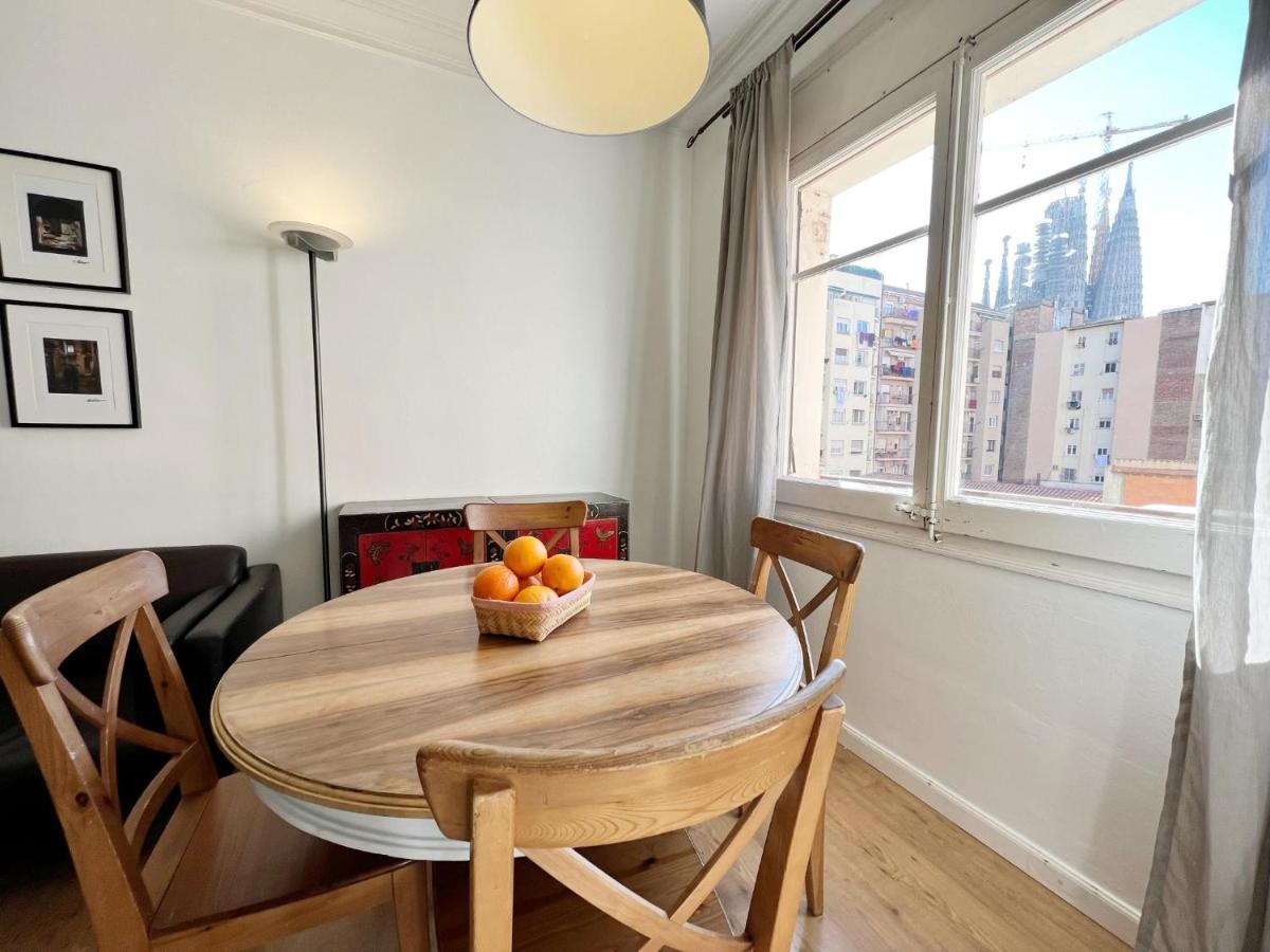 Apartament Casa Sagrada Familia Barcelona Zewnętrze zdjęcie